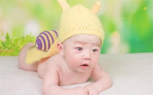 崔姓女宝起名指南：才华横溢名字大全(351个)