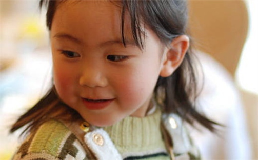 郭姓2026年02月17日出生的女孩子五行缺什么？如何科学取名